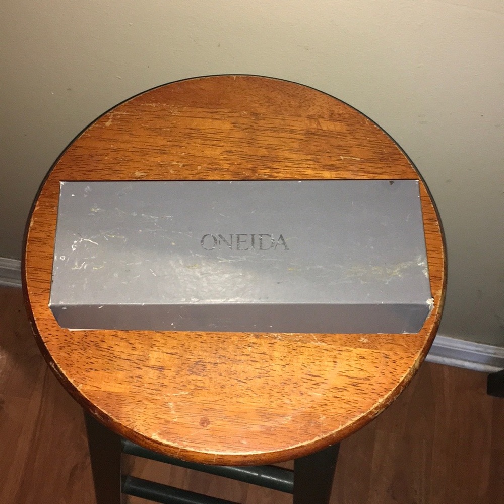 Oneida 6 piece hostess-affection - Picture 2 of 5